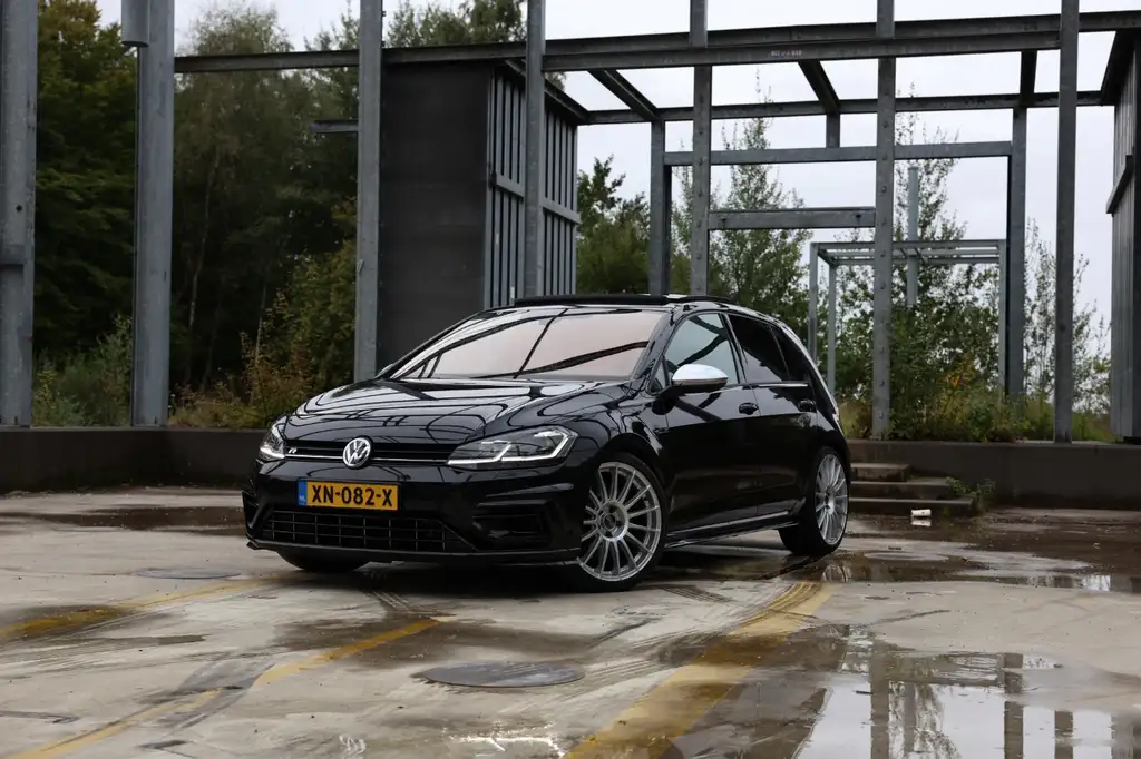 Volkswagen Golf 2017 из Европы — купить под ключ