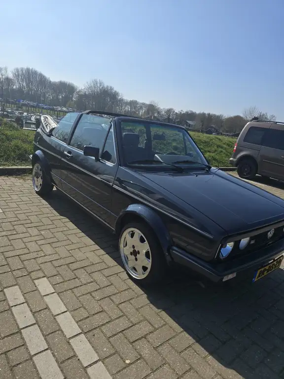 Volkswagen Golf 1988 из Европы — купить под ключ