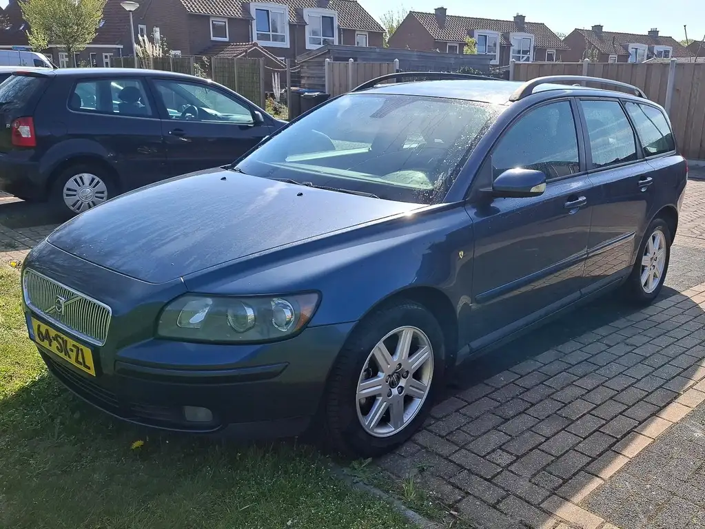 Volvo V50 2006 из Европы — купить под ключ