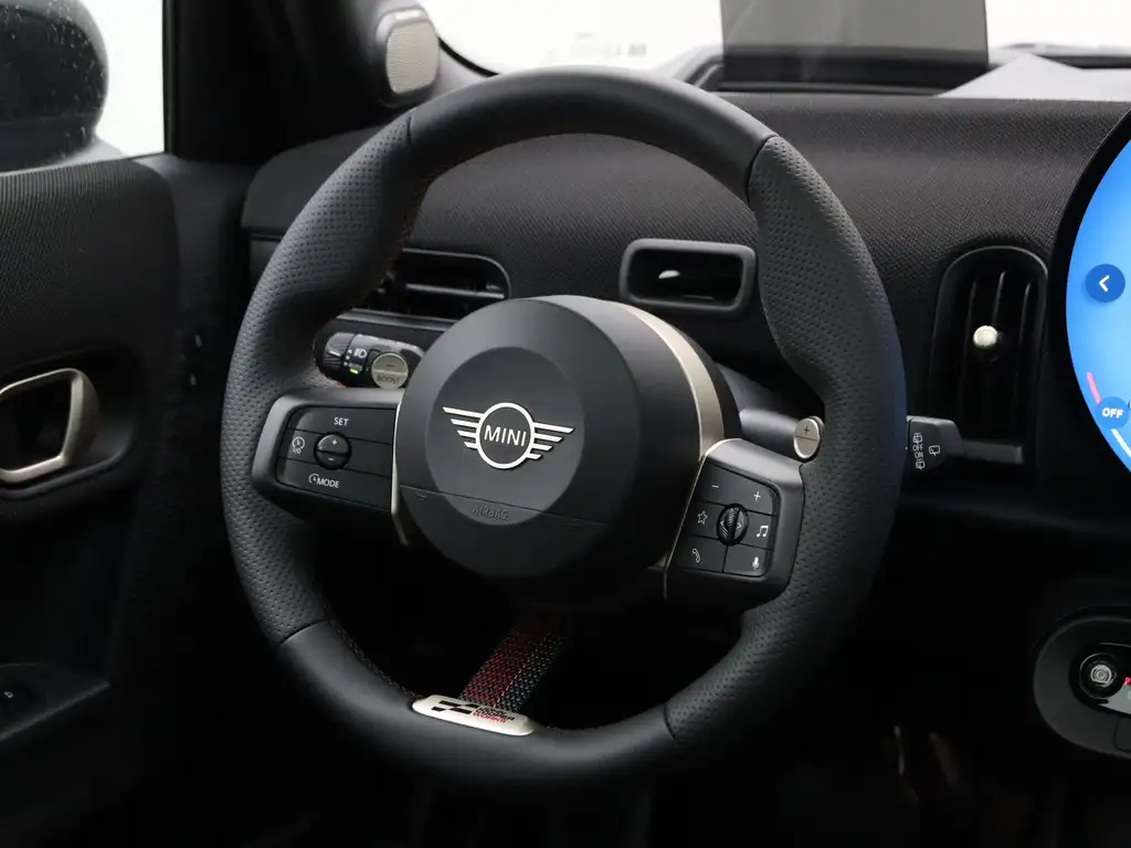 Mini Cooper C 2026 из Европы — купить под ключ
