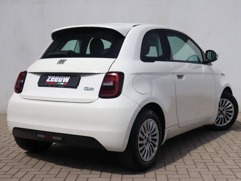 Fiat 500e 2022 из Европы — купить под ключ