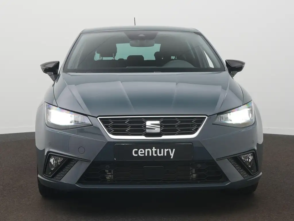SEAT Ibiza 2025 из Европы — купить под ключ