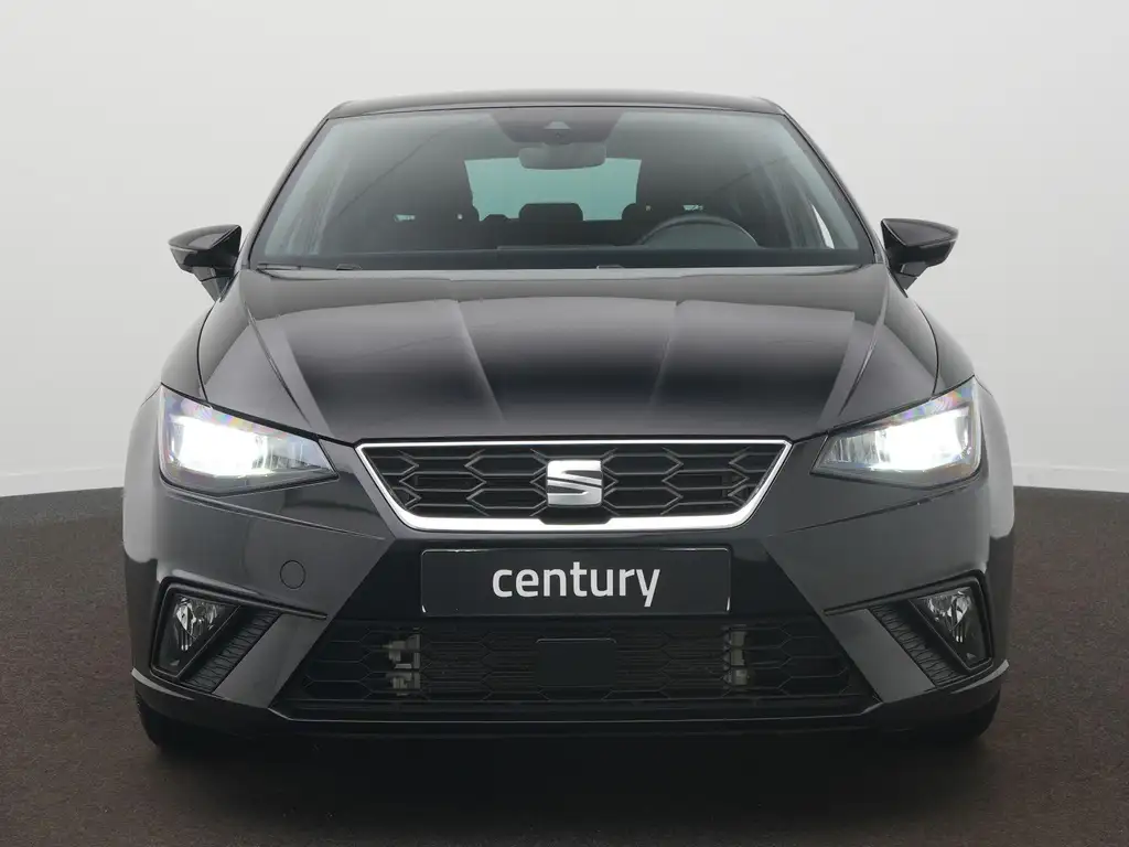 SEAT Ibiza 2025 из Европы — купить под ключ