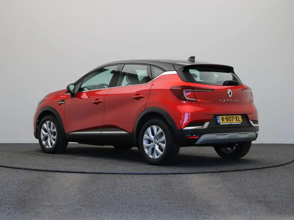 Renault Captur 2022 из Европы — купить под ключ
