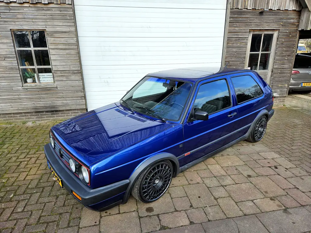 Volkswagen Golf GTI 1991 из Европы — купить под ключ