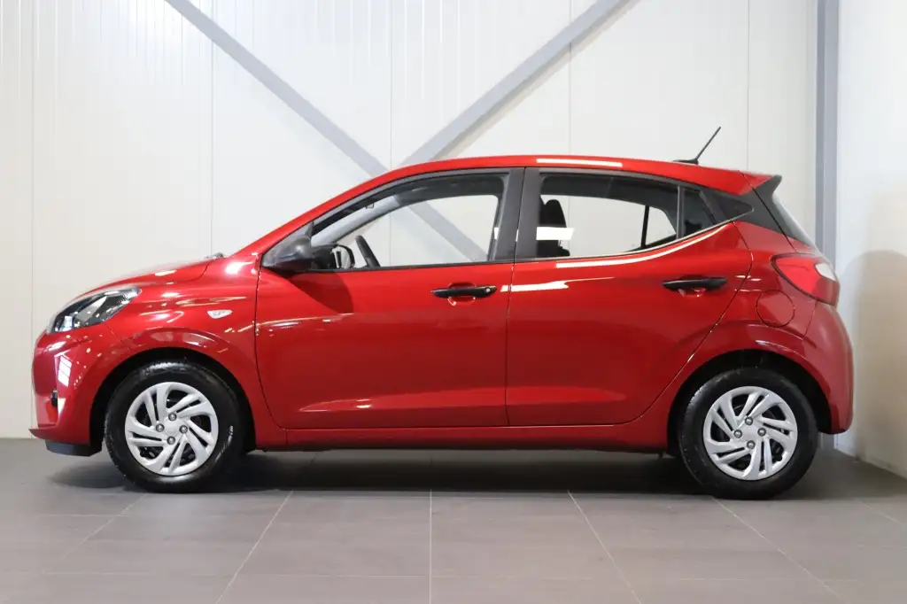 Hyundai i10 2025 из Европы — купить под ключ