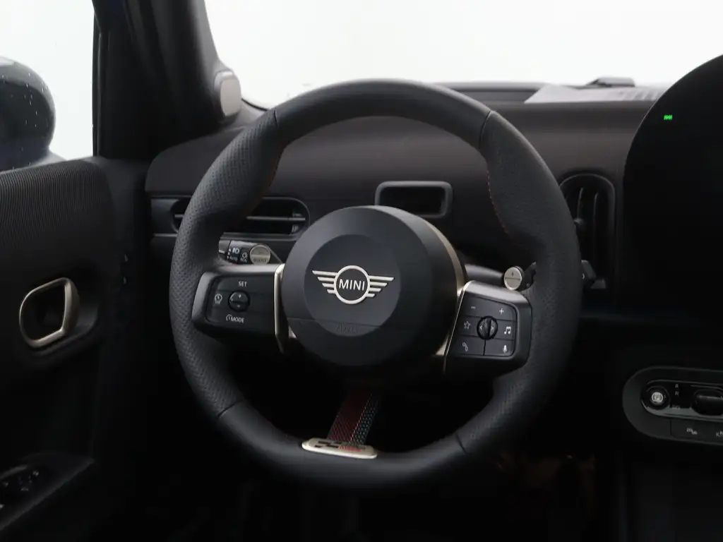 Mini Cooper C 2026 из Европы — купить под ключ