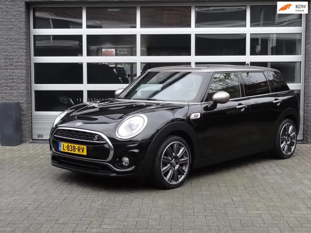 Mini Cooper S Clubman 2019 из Европы — купить под ключ