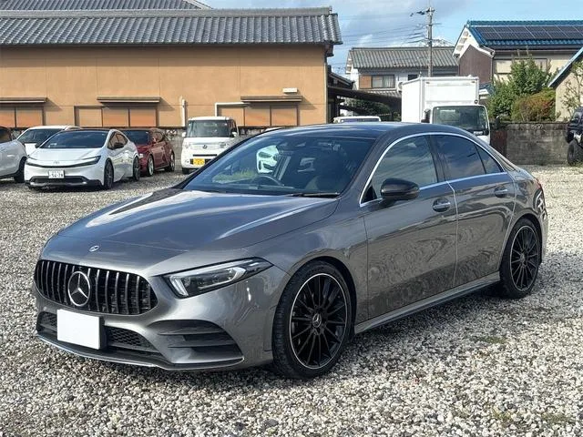 Mercedes-Benz A-CLASS SEDAN 2023 из Японии — купить под ключ