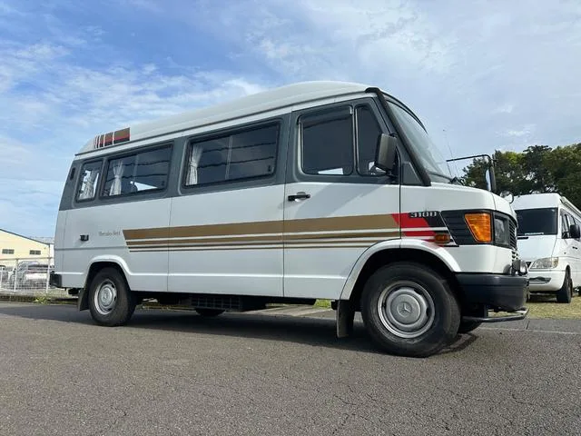 Mercedes-Benz TRANSPORTER 1994 из Японии — купить под ключ