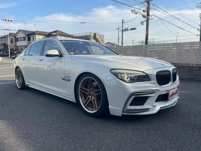 BMW 7 SERIES 2010 из Японии — купить под ключ