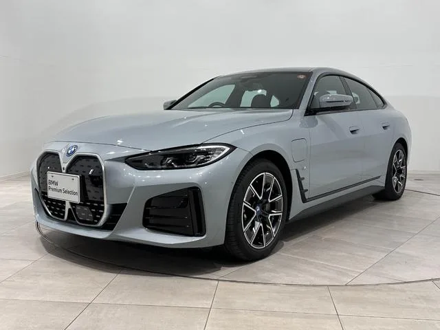 BMW i4 2024 из Японии — купить под ключ