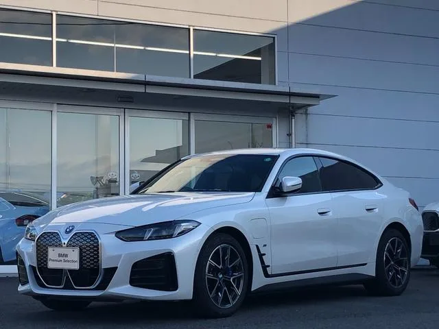 BMW i4 2024 из Японии — купить под ключ
