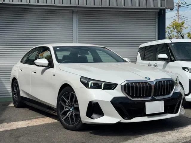 BMW i5 2024 из Японии — купить под ключ