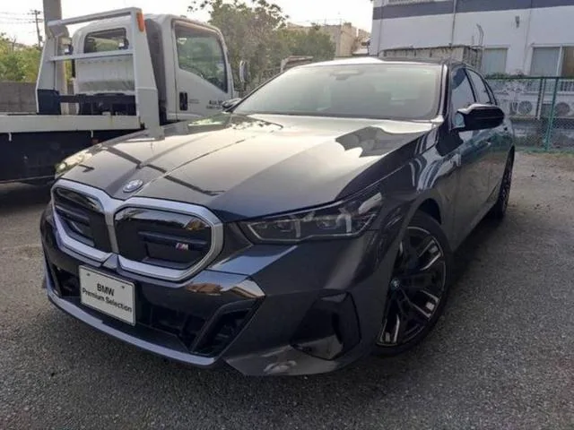 BMW i5 2024 из Японии — купить под ключ