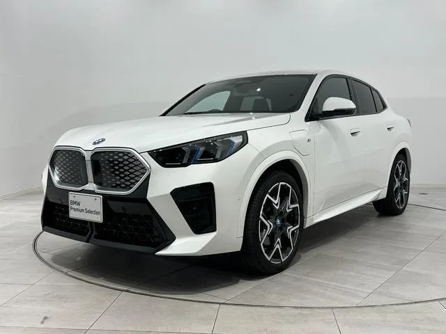 BMW iX2 2024 из Японии — купить под ключ