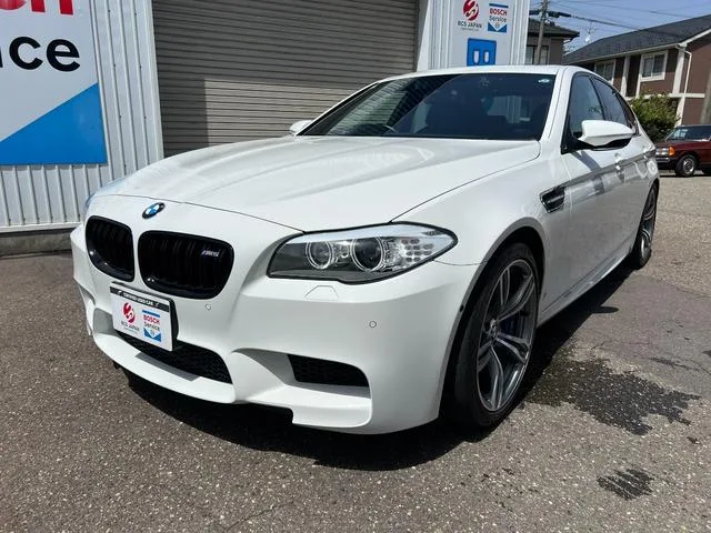 BMW M5 2013 из Японии — купить под ключ