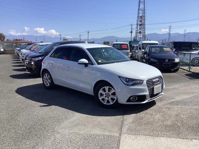 Audi A1 SPORTBACK 2014 из Японии — купить под ключ