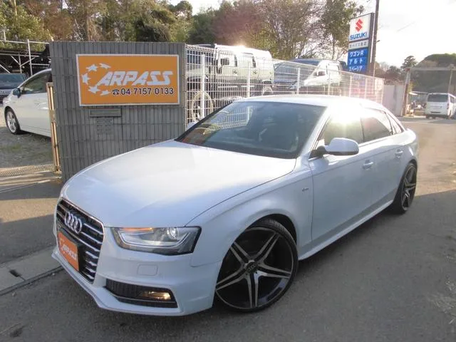 Audi A4 2012 из Японии — купить под ключ