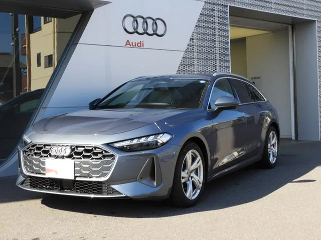 Audi A5 AVANT 2025 из Японии — купить под ключ