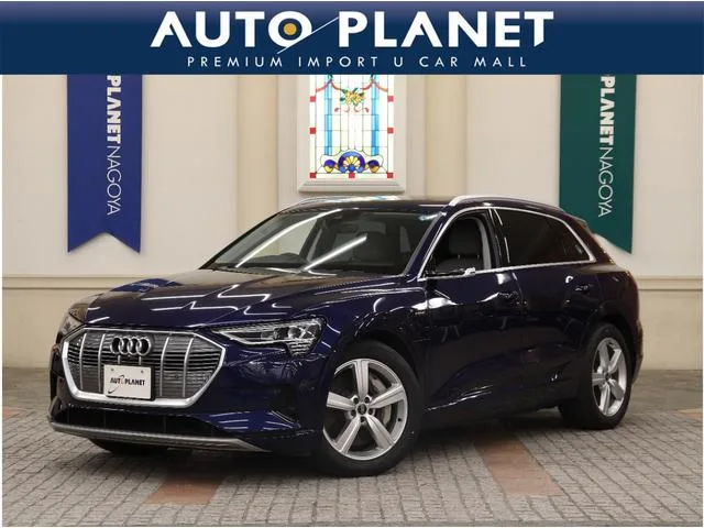 Audi E-TRON 2022 из Японии — купить под ключ