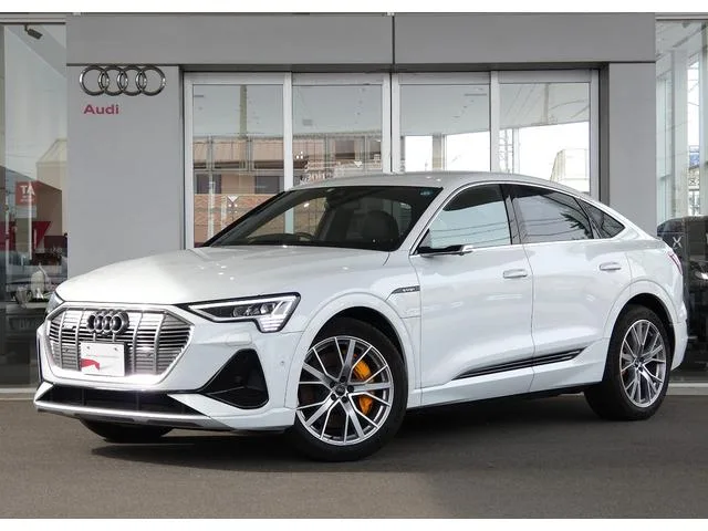 Audi E-TRON SPORTBACK 2021 из Японии — купить под ключ