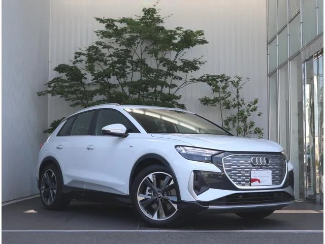 Audi Q4 E-TRON 2023 из Японии — купить под ключ