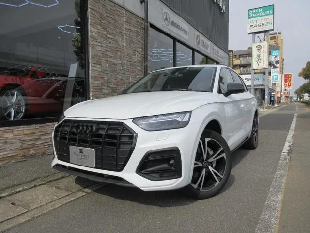 Audi Q5 2023 из Японии — купить под ключ