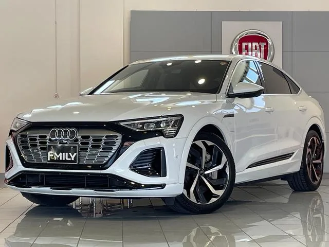 Audi Q8 SPORTBACK E-TRON 2024 из Японии — купить под ключ