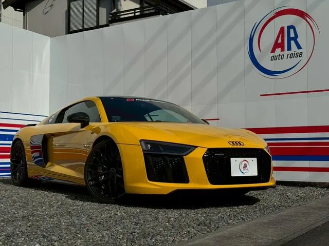 Audi R8 2017 из Японии — купить под ключ