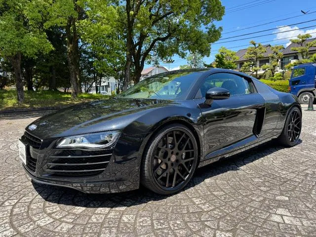 Audi R8 2012 из Японии — купить под ключ