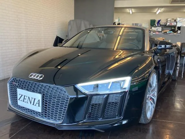 Audi R8 SPYDER 2018 из Японии — купить под ключ