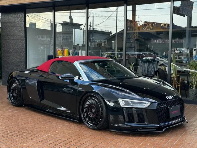 Audi R8 SPYDER 2017 из Японии — купить под ключ