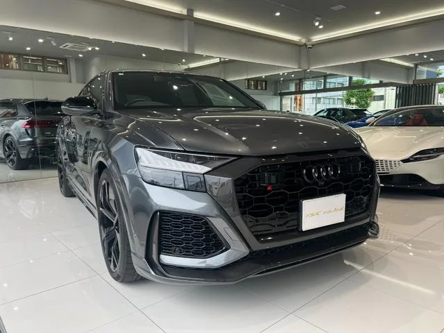 Audi RS Q8 2023 из Японии — купить под ключ