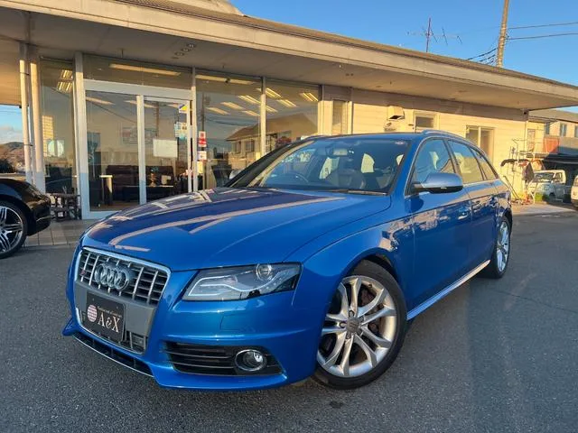Audi S4 AVANT 2010 из Японии — купить под ключ