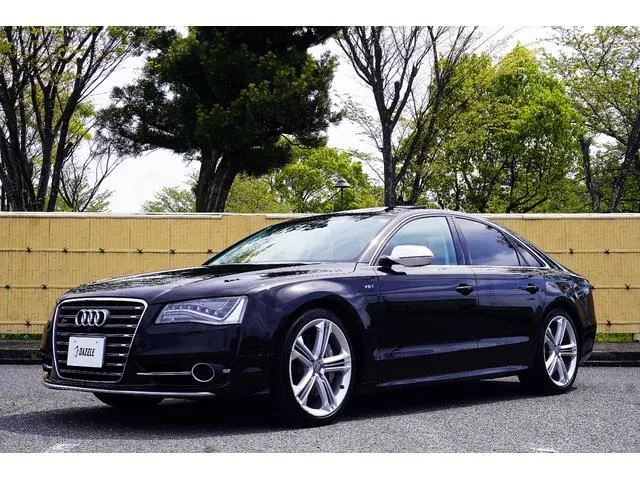 Audi S8 2012 из Японии — купить под ключ