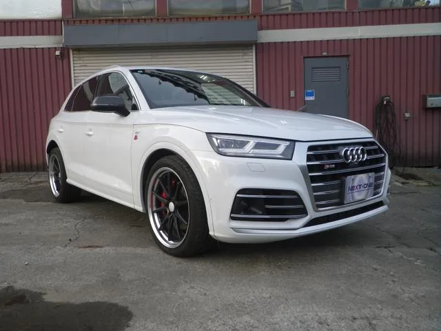 Audi SQ5 2018 из Японии — купить под ключ