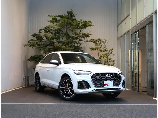 Audi SQ5 SPORTBACK 2025 из Японии — купить под ключ