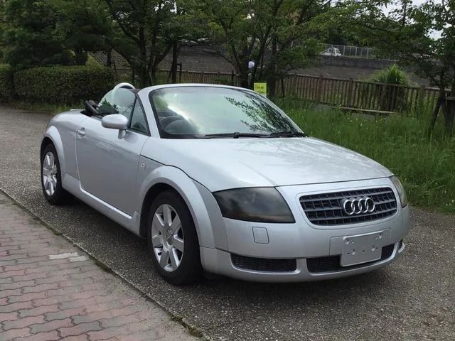 Audi TT ROADSTER 2004 из Японии — купить под ключ