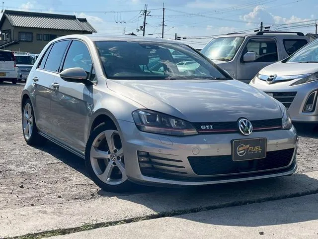 Volkswagen GOLF GTI 2016 из Японии — купить под ключ