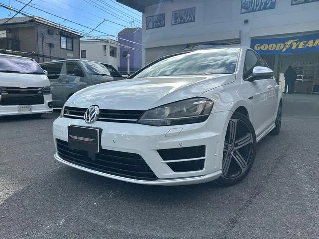 Volkswagen GOLF R 2015 из Японии — купить под ключ