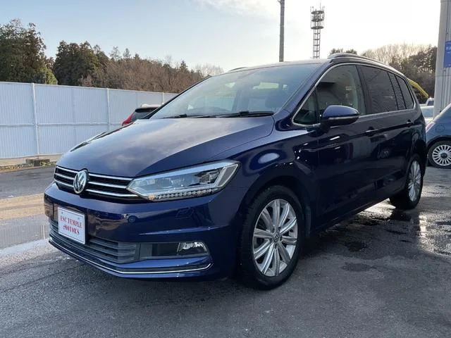 Volkswagen GOLF TOURAN 2018 из Японии — купить под ключ