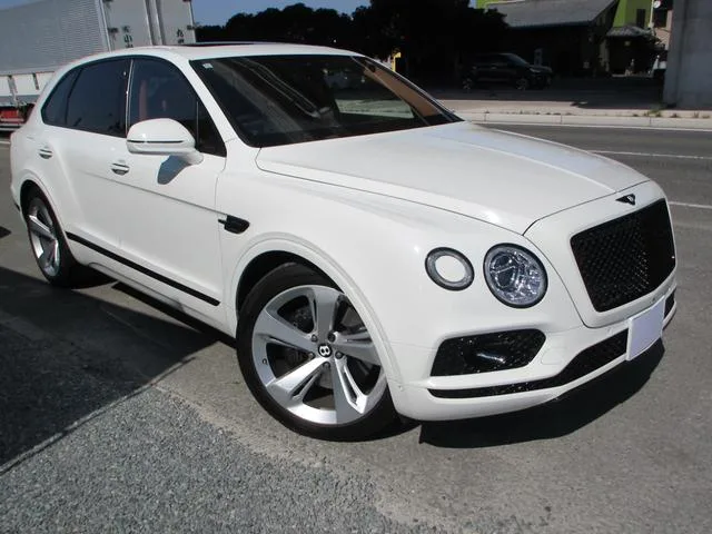 Bentley BENTAYGA 2016 из Японии — купить под ключ