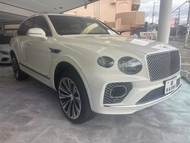 Bentley BENTAYGA 2022 из Японии — купить под ключ