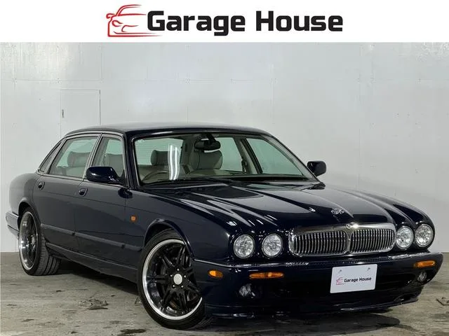 Jaguar SOVEREIGN 2000 из Японии — купить под ключ