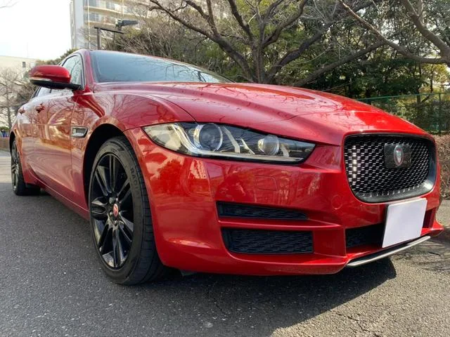 Jaguar XE 2017 из Японии — купить под ключ