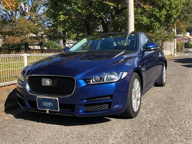 Jaguar XE 2016 из Японии — купить под ключ