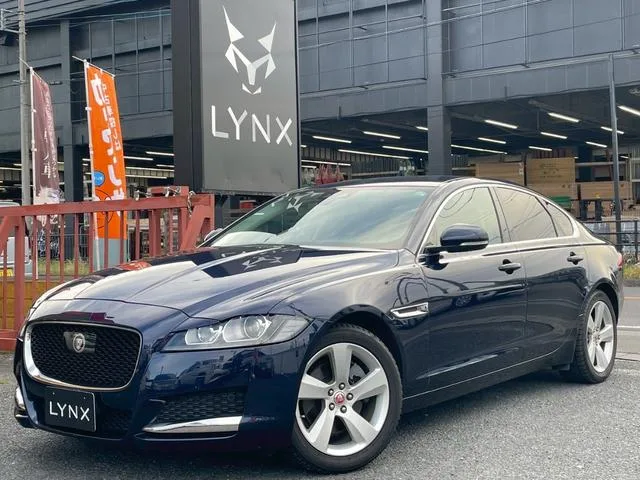 Jaguar XF 2017 из Японии — купить под ключ