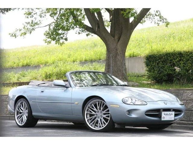 Jaguar XK 1996 из Японии — купить под ключ