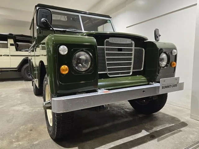 Land Rover DEFENDER 1979 из Японии — купить под ключ